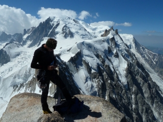 Am beeindruckenden Gipfel der Aiguille du Plan